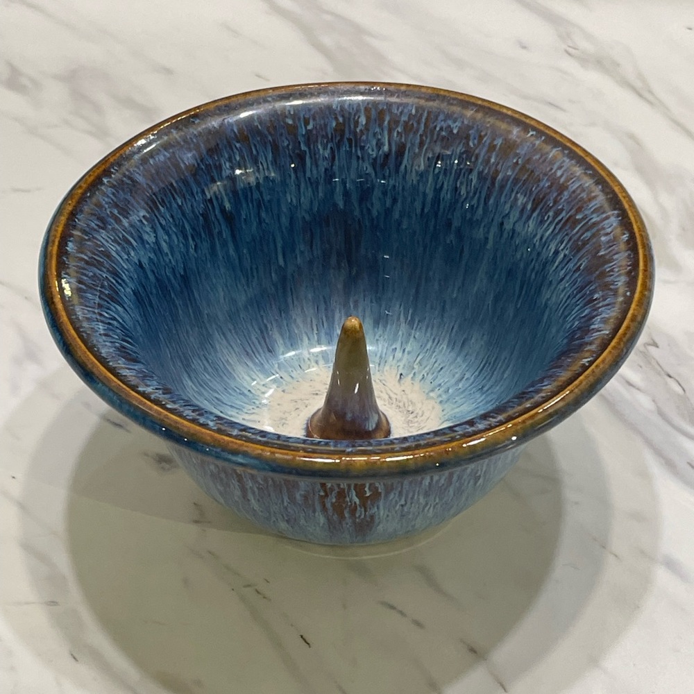 Bill Campbell art studio pottery apple baker bowl